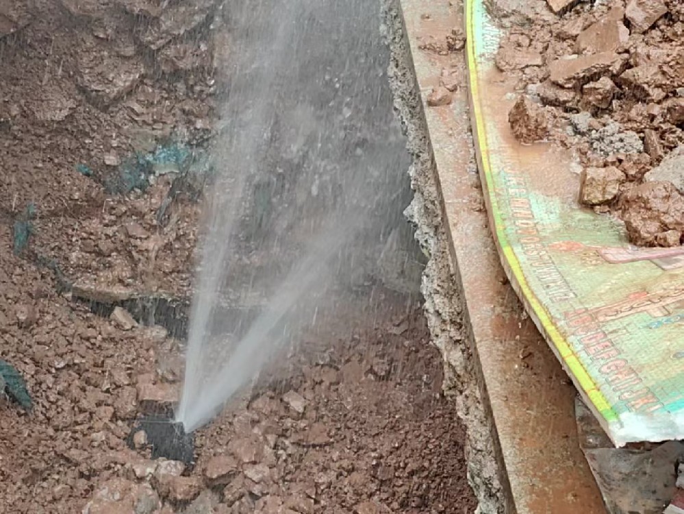 港口消防水管漏水检测定点开挖
